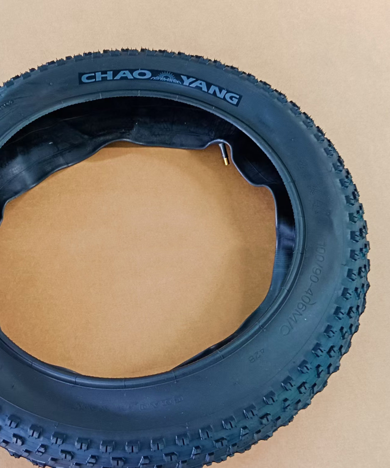 YVY Outer tire